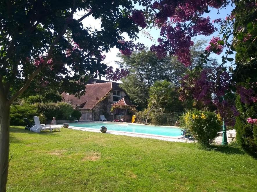 Villa Domaine Oustau Cassou Chez Yanou Et Yanetto Sevignacq Exterior foto